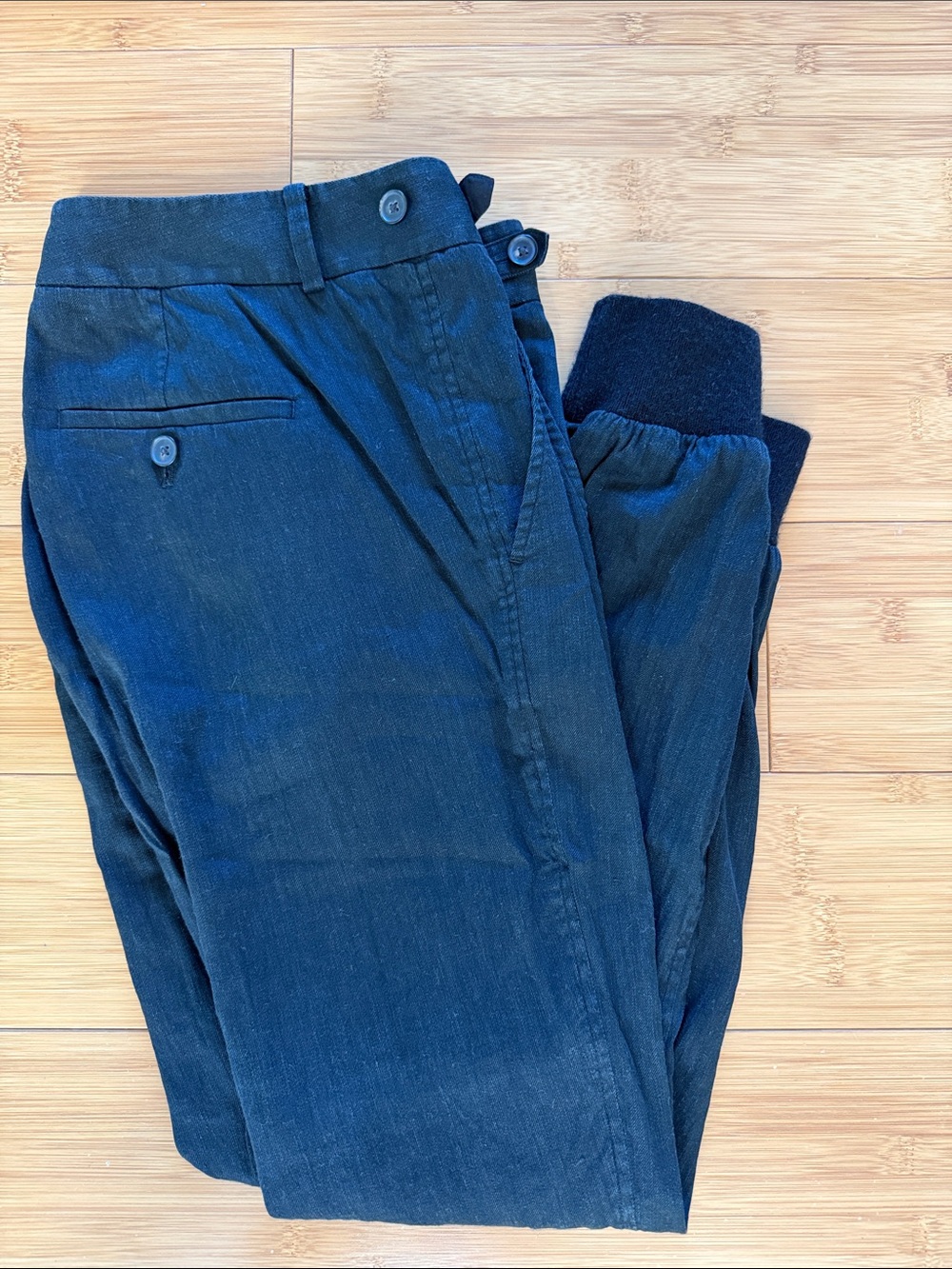 Women’s black linen pants